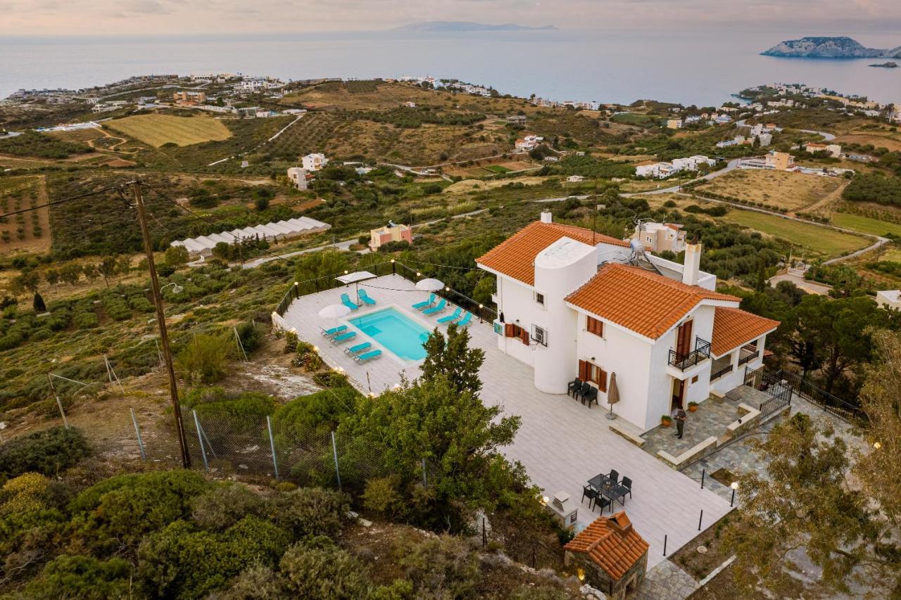 Villa Aura Pine Agia Pelagia Exterior foto